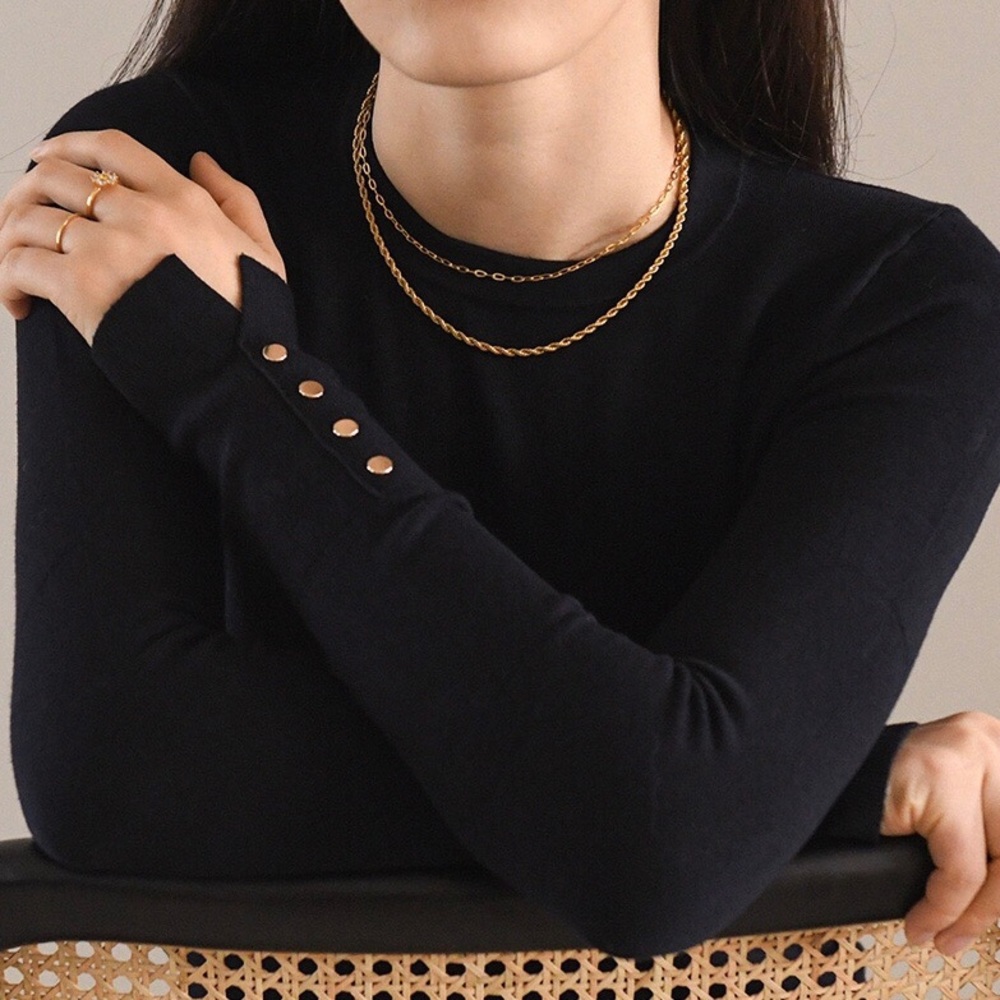 Minimalist Gold Plated Twisted Rope Necklace - Picture 4 of 12